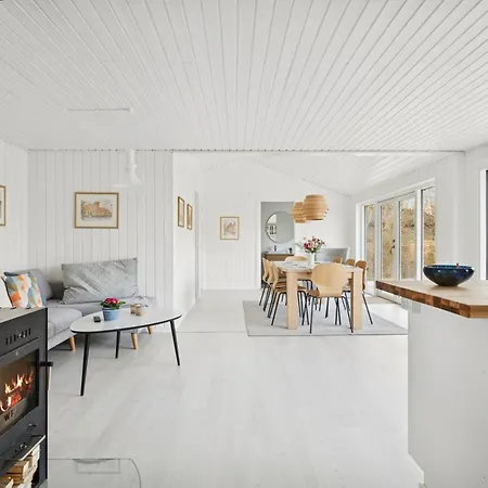 Holiday home Bright With Sunny Terrace Boto By